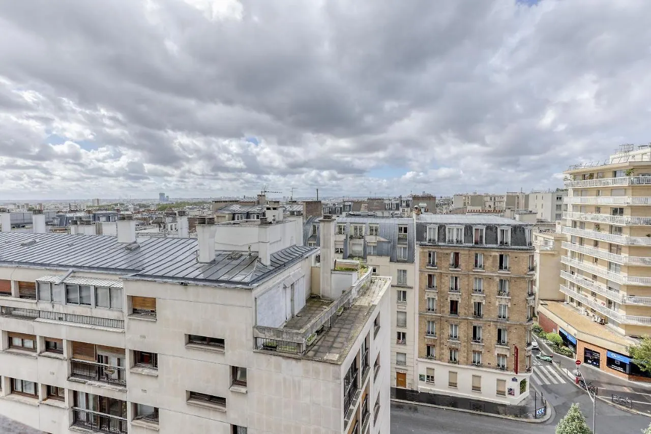Large And Bright 2 Bdrs Flat With View - Paris 20 Appartement Frankrijk